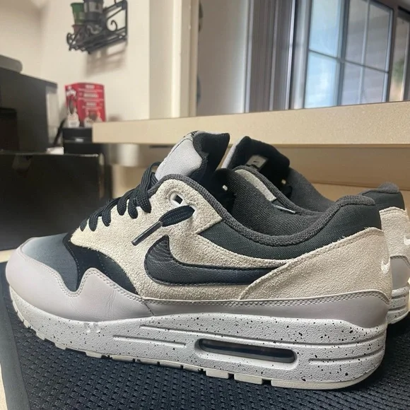 🔥Nike Air Max 1🔥 - Picture 8 of 14